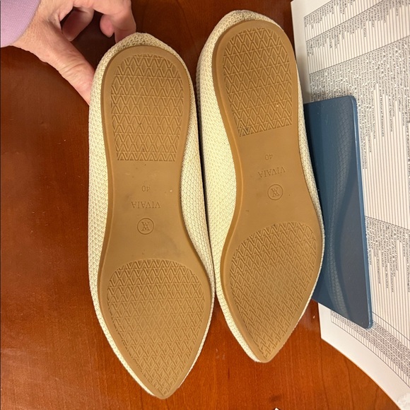 Vivaia Flat Pro Beige Size 9 (eu 40) - great for wide - Picture 3 of 5